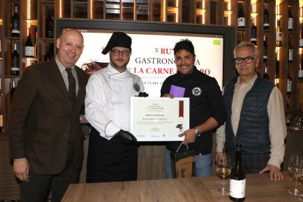 Costa 8 ganador tapa carne de toro