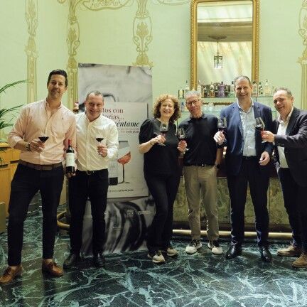 Platos con historias de Bodegas Pirineos