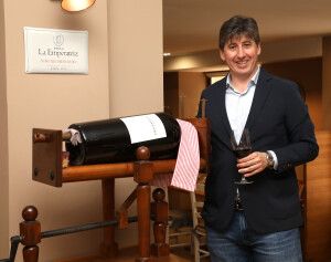 Presentación de Finca La Emperatriz tinto 2019