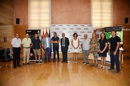 Foto de familia 20 aniversario Vinos de la Tierra de Aragón