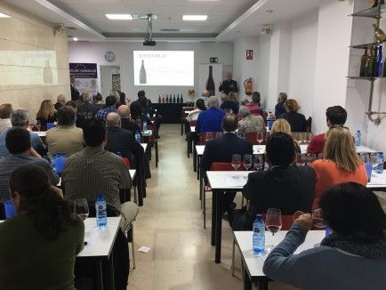 La bodega El Grillo y la Luna presenta sus vinos en Madrid