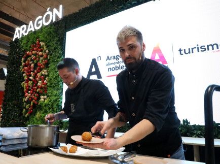 Equipo Boulevardier presenta su croqueta de Jamón de Teruel DOP en Madrid Fusión