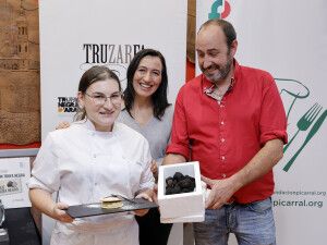 Ganadora postre con trufa negra del IES Juan de Lanuza