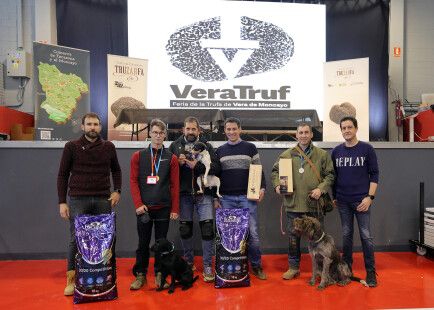 Ganadores y finalistas del concurso Perros Truferos Veratruf
