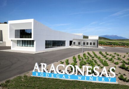 Fachada Bodegas Aragonesas