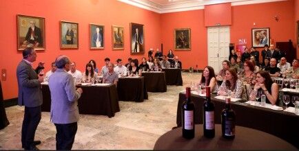 Cata Bodegas Aragonesas en Garnachas en el Museo