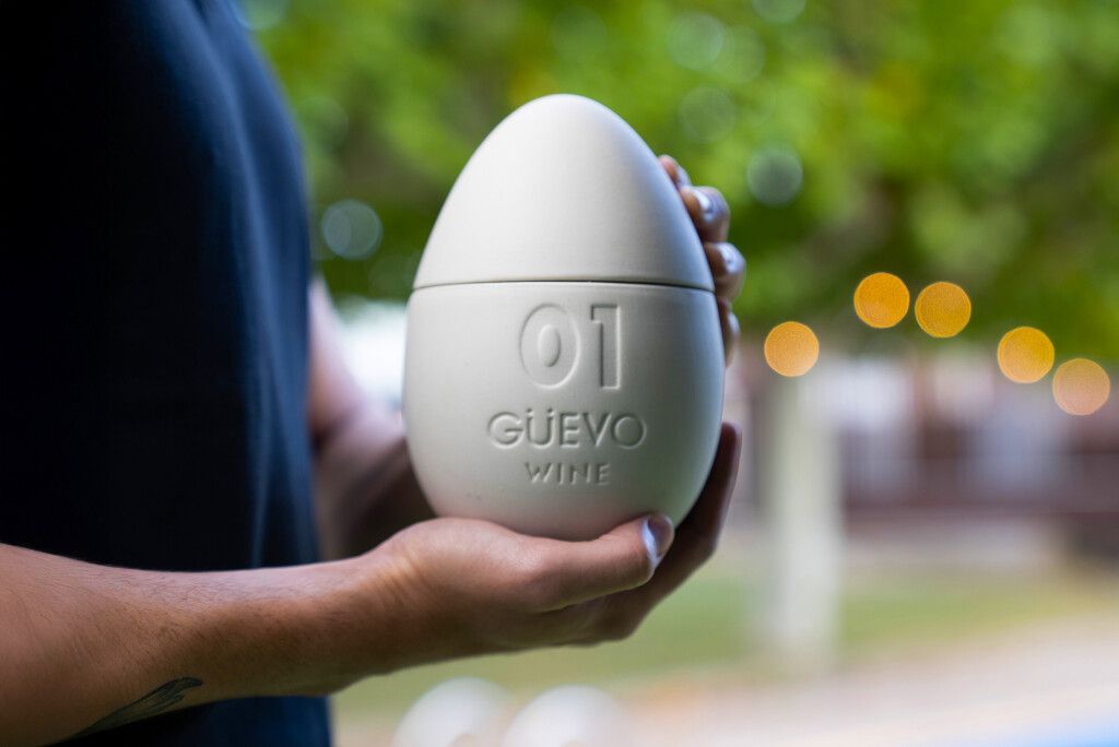 Güevo wine