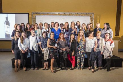 Presentación vinos de mujer Bodegas San Valero