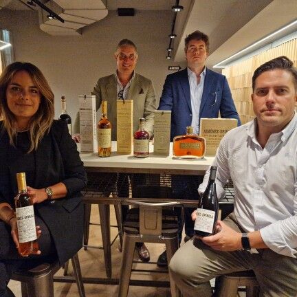 Presentación de Ximénez Spínola en Zaragoza