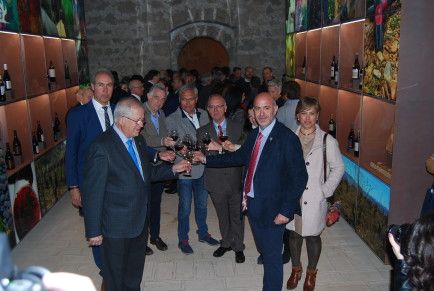 Brindis inauguración del Museo de la DO Calatayud